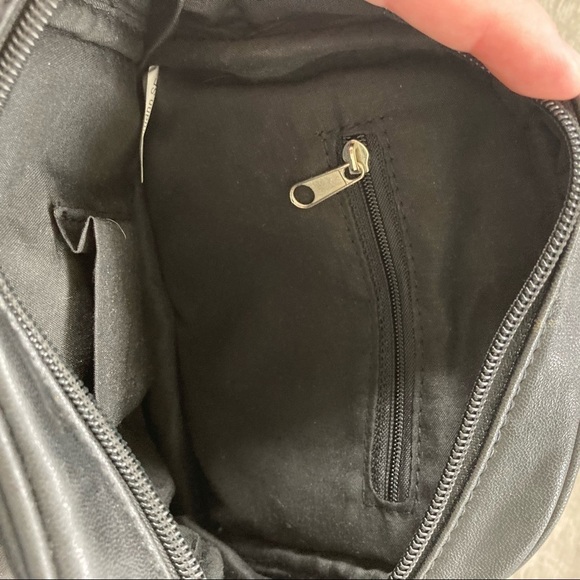 Black Rose Shoulder Bag - Picture 4 of 4